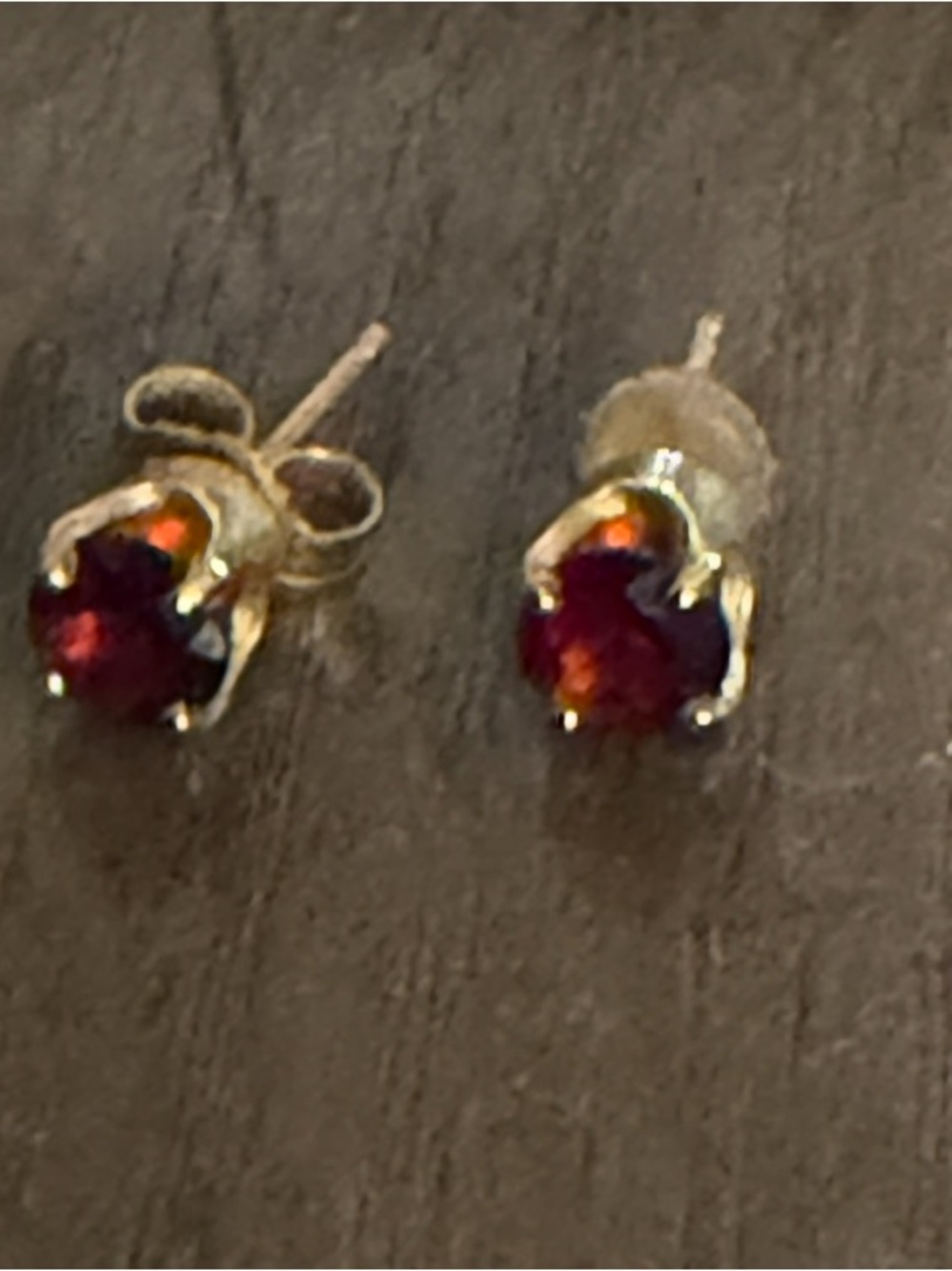 Gold Stud Earrings with Deep Red Garnet-Color Stones